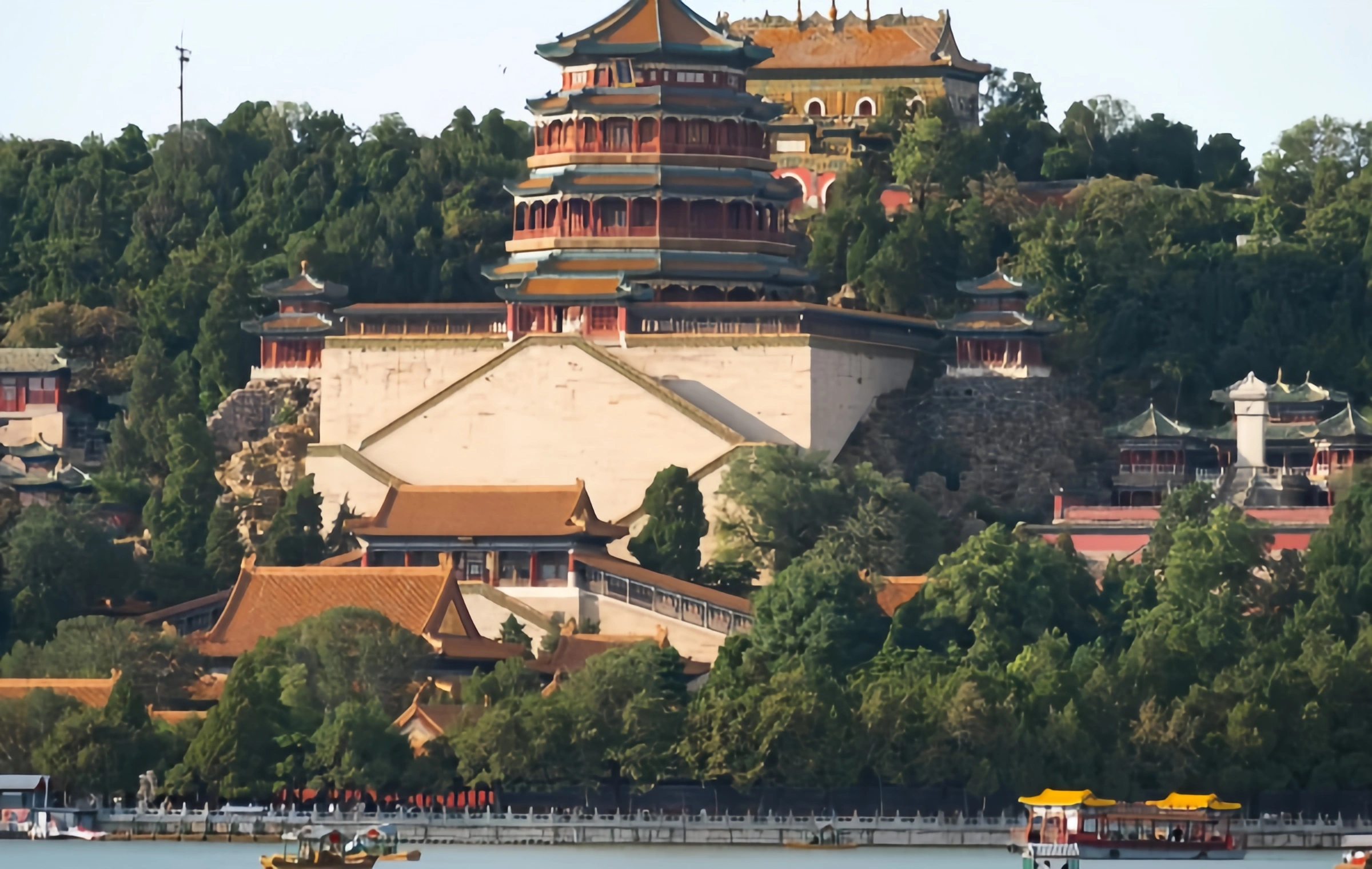 The Four Seasons' Poem of the Royal Garden